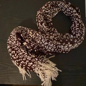 Leopard print scarf